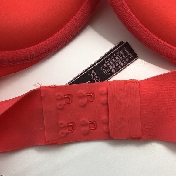 VICTORIA’S SECRET CORAL ADJUSTABLE PADDED BRA SIZE 34C - Picture 4 of 8
